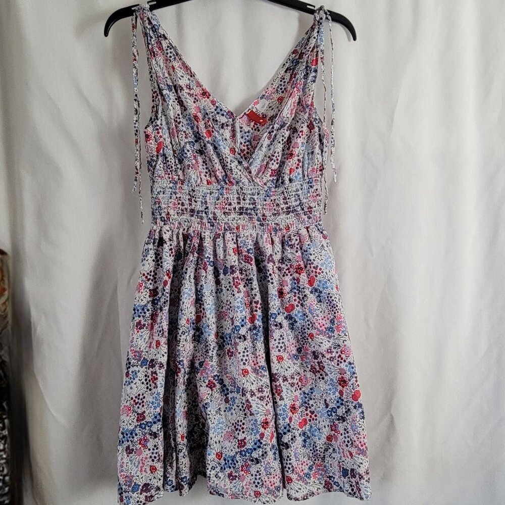 Divided H&M Sundress Ditsy Floral Ruched Sz 8 Cottagecore feminine Romantic Chic - Picture 4 of 12